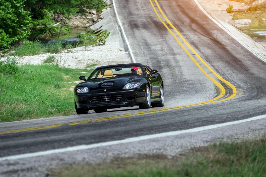 Ferrari 575 Superamerica Fiorano Handling Package 2005 года  (US) (фото 17 из 22)